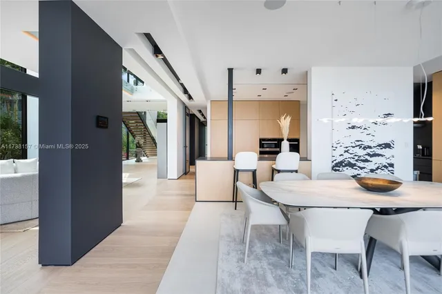 $95,000 | 1369 North Venetian Way, Miami, FL 33139