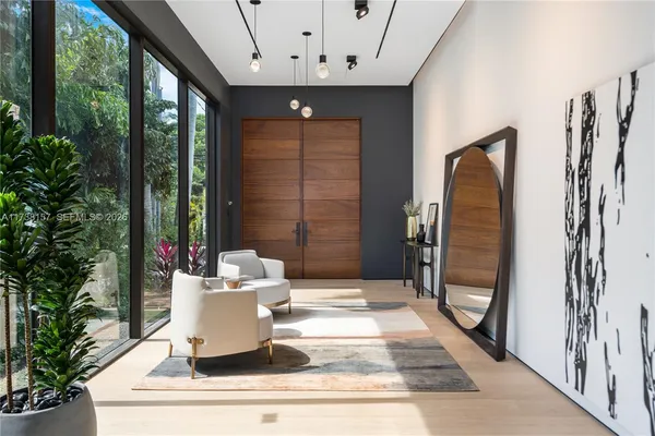 $90,000 | 1369 North Venetian Way, Miami, FL 33139