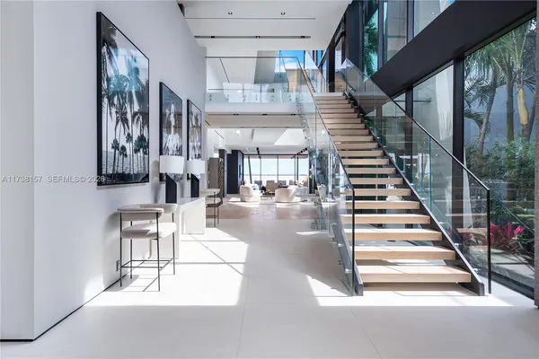 $90,000 | 1369 North Venetian Way, Miami, FL 33139