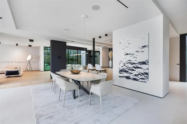 $95,000 | 1369 North Venetian Way, Miami, FL 33139