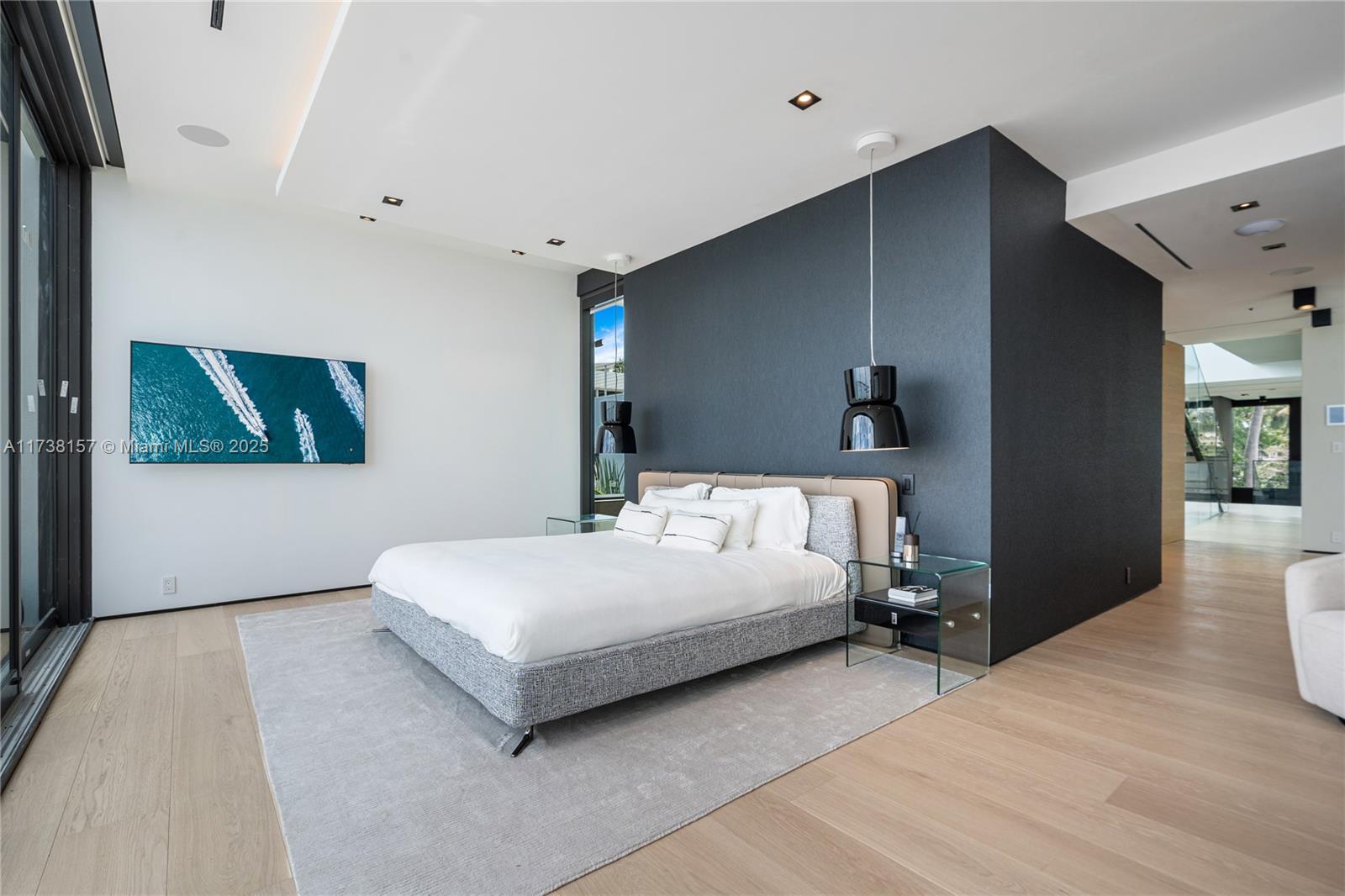 1369 North Venetian Way Miami, FL 33139 - Photo 21 of 55