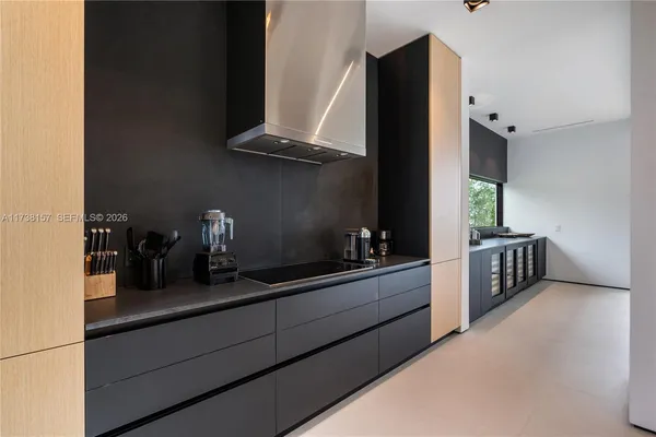 $90,000 | 1369 North Venetian Way, Miami, FL 33139