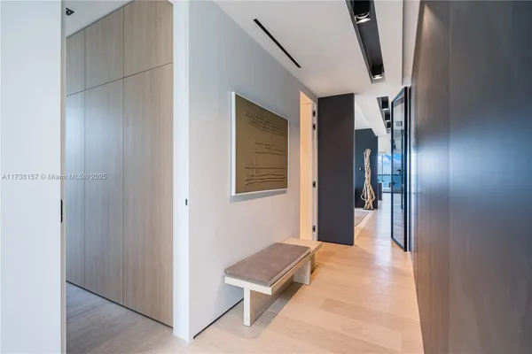 $90,000 | 1369 North Venetian Way, Miami, FL 33139