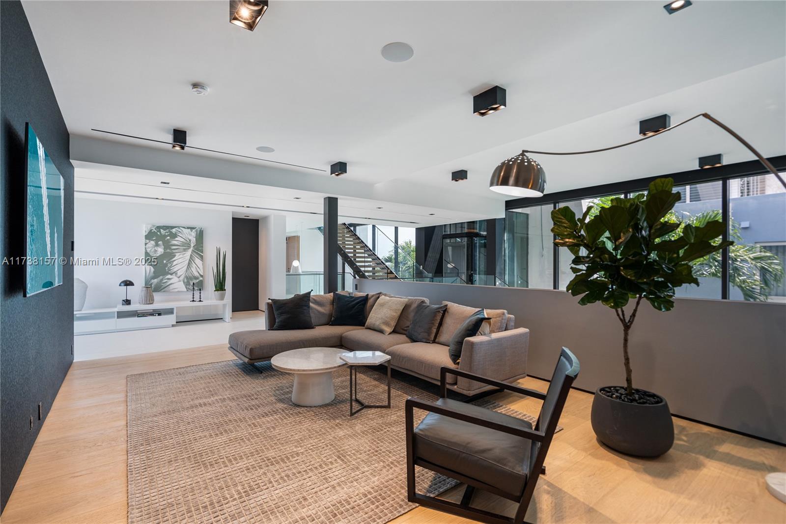 1369 North Venetian Way Miami, FL 33139 - Photo 37 of 55