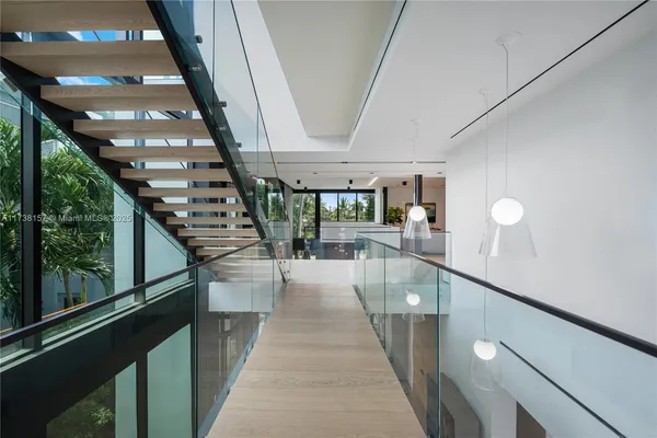 $90,000 | 1369 North Venetian Way, Miami, FL 33139