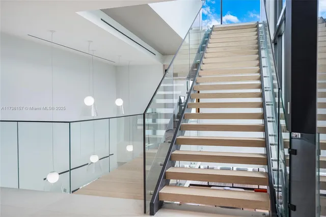 $95,000 | 1369 North Venetian Way, Miami, FL 33139