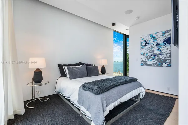 $90,000 | 1369 North Venetian Way, Miami, FL 33139