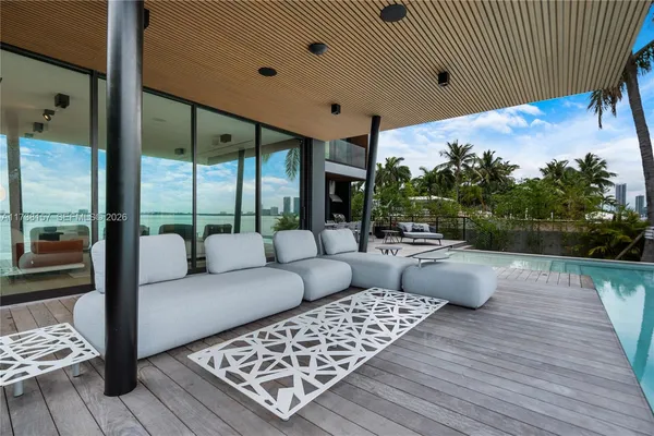 $90,000 | 1369 North Venetian Way, Miami, FL 33139