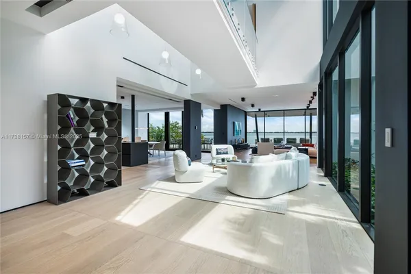 $90,000 | 1369 North Venetian Way, Miami, FL 33139