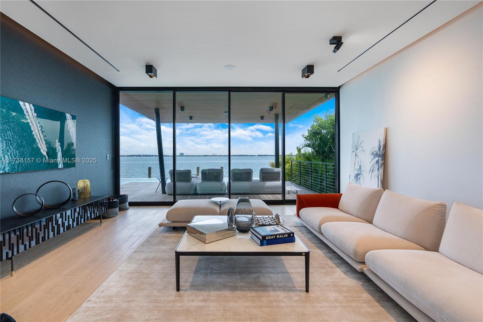 1369 North Venetian Way Miami, FL 33139 - Photo 9 of 55