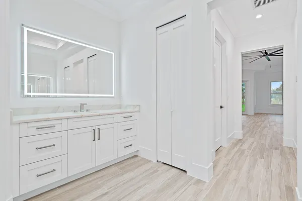 $13,000 | 18211 Southeast Old Trail Drive West, Jupiter, FL 33478