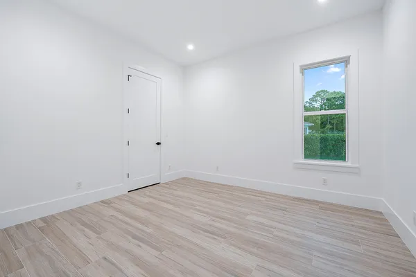 $13,000 | 18211 Southeast Old Trail Drive West, Jupiter, FL 33478