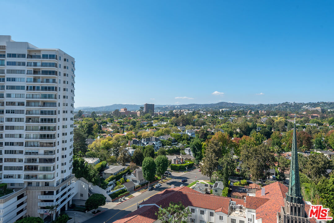 10490 Wilshire Boulevard, Unit 1206 Los Angeles, CA 90024 - Photo 34 of 44