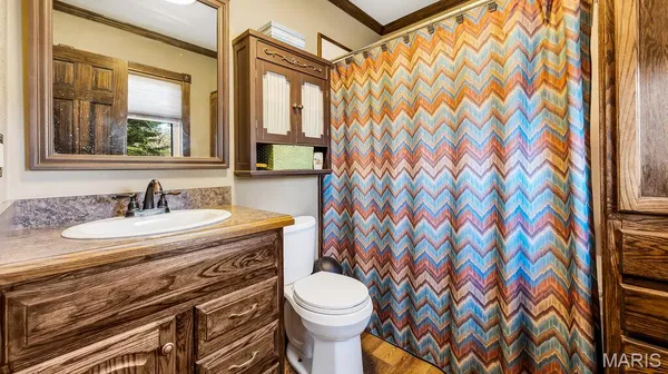 $425,000 | 424 Wild Turkey Lane, Robertsville, MO 63072