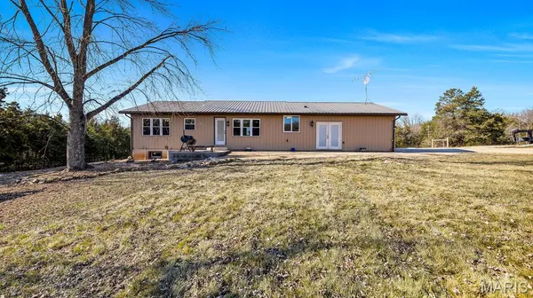 $425,000 | 424 Wild Turkey Lane, Robertsville, MO 63072