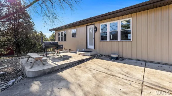 $425,000 | 424 Wild Turkey Lane, Robertsville, MO 63072