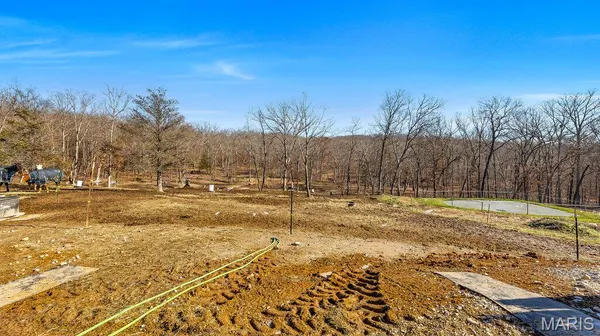 $425,000 | 424 Wild Turkey Lane, Robertsville, MO 63072