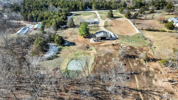 $425,000 | 424 Wild Turkey Lane, Robertsville, MO 63072