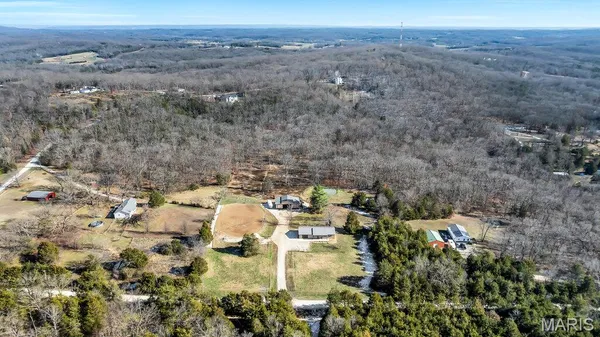 $425,000 | 424 Wild Turkey Lane, Robertsville, MO 63072