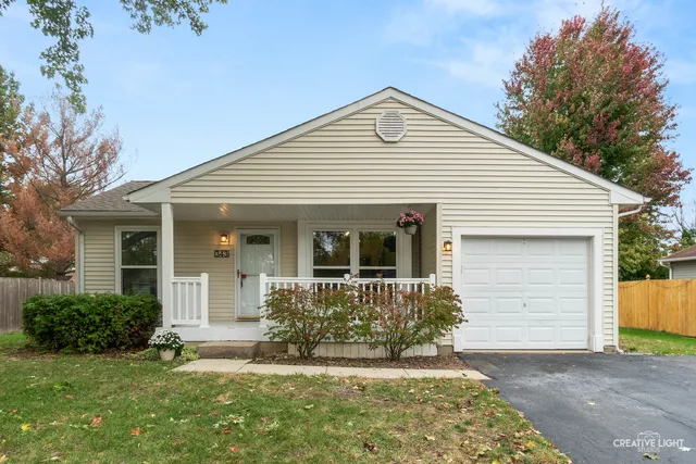 $380,000 | 343 Danbury Drive, Naperville, IL 60565