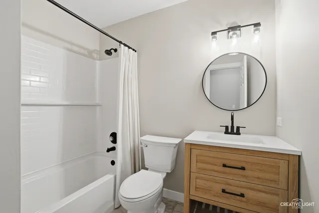 $380,000 | 343 Danbury Drive, Naperville, IL 60565