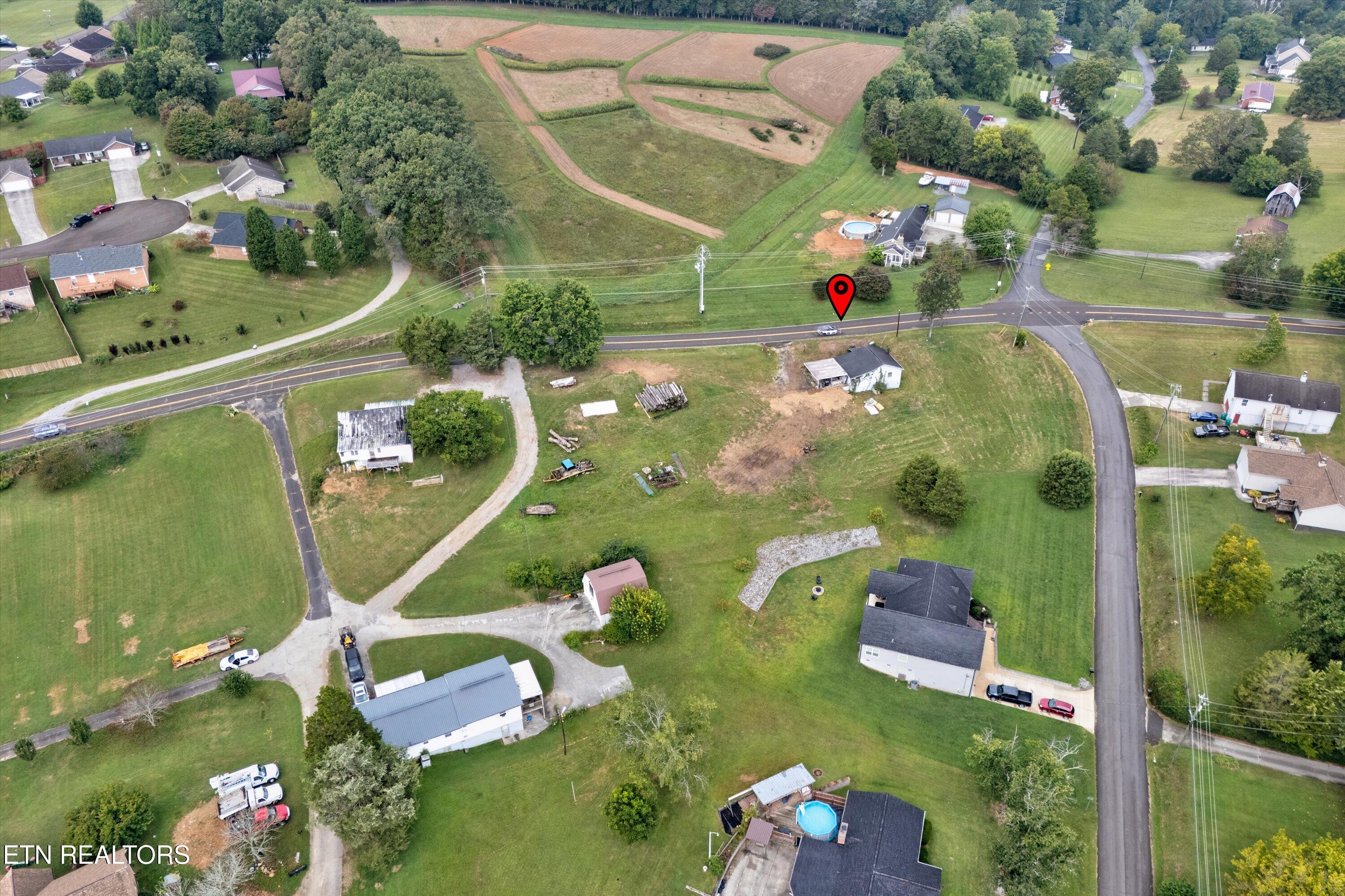 7952 Hill Road Knoxville, TN 37938 - Photo 18 of 25 27-7952 Hill Rd-27