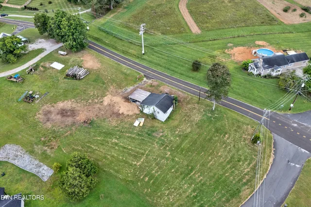 $155,000 | 7952 Hill Road, Knoxville, TN 37938