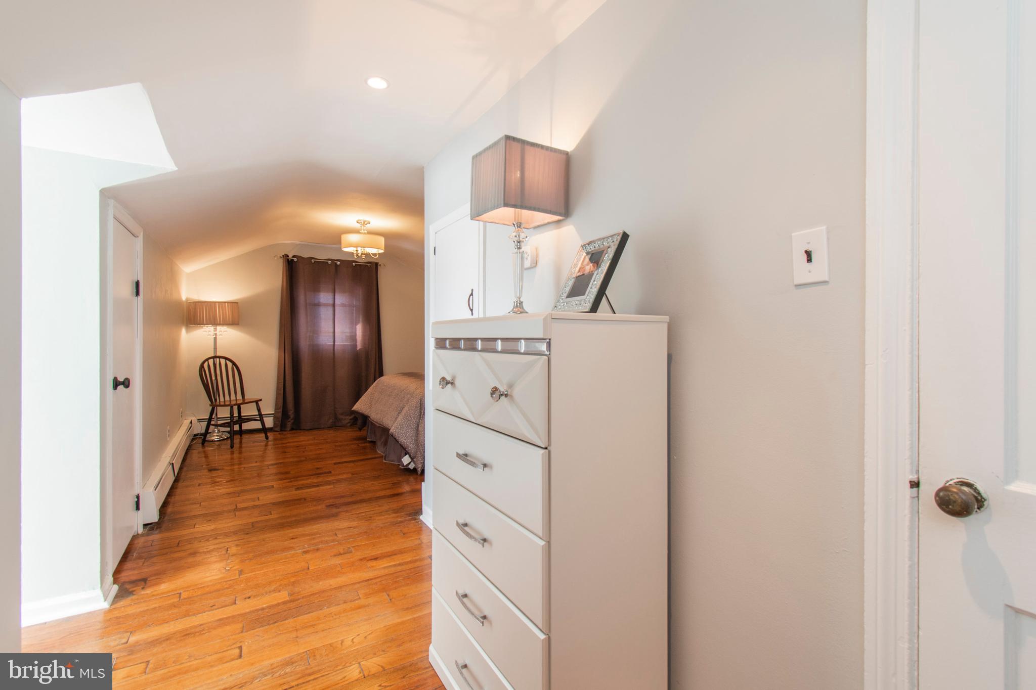 928 Kingsman Road Marcus Hook, PA 19061 - Photo 14 of 30 Gallery Image 14