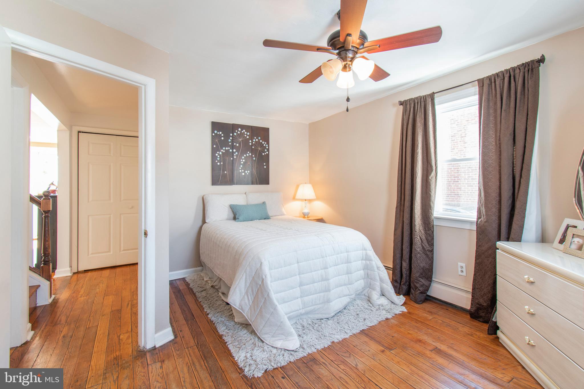 928 Kingsman Road Marcus Hook, PA 19061 - Photo 15 of 30 First floor bedroom