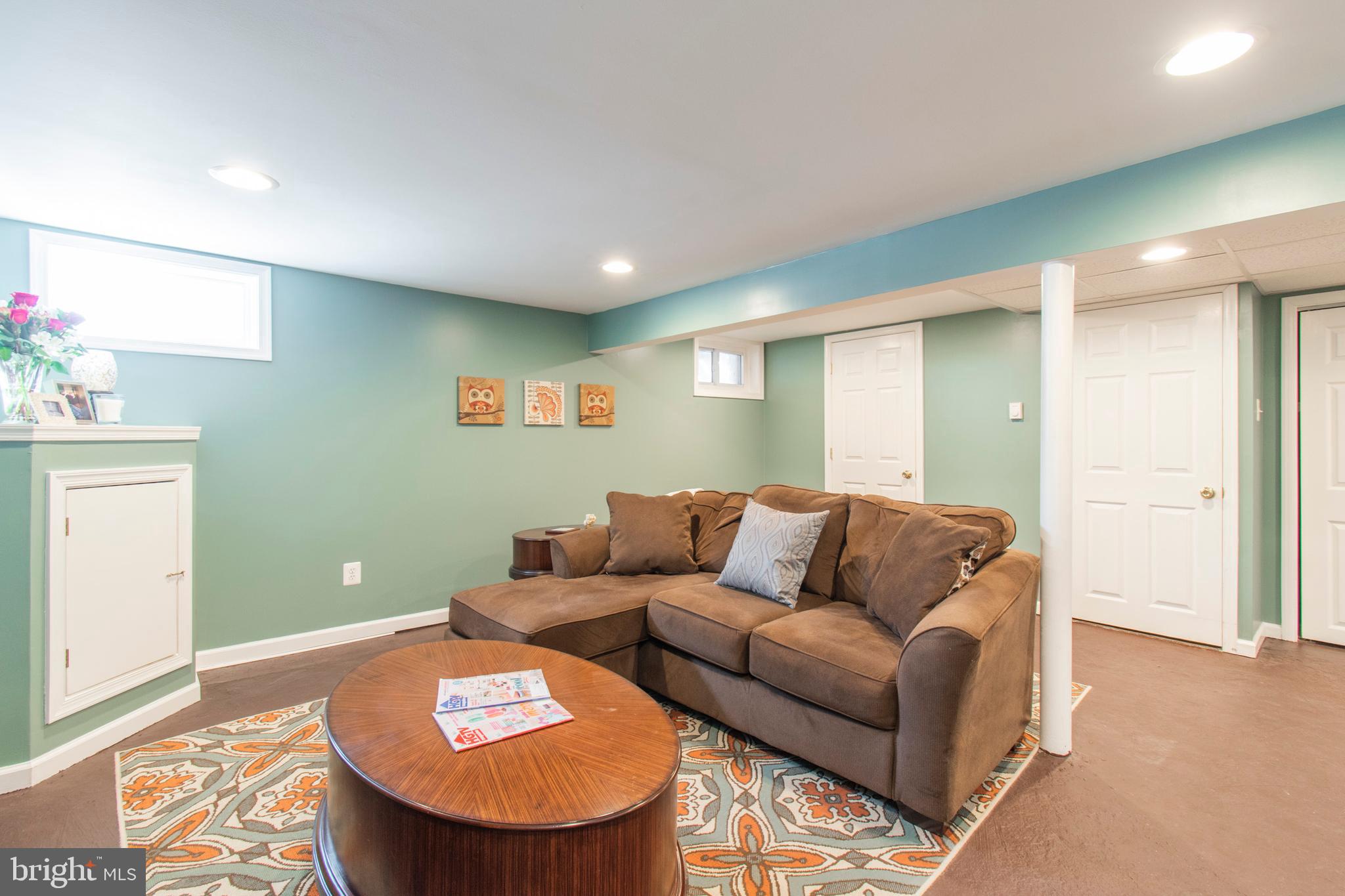 928 Kingsman Road Marcus Hook, PA 19061 - Photo 20 of 30 Fantastic finished lower level
