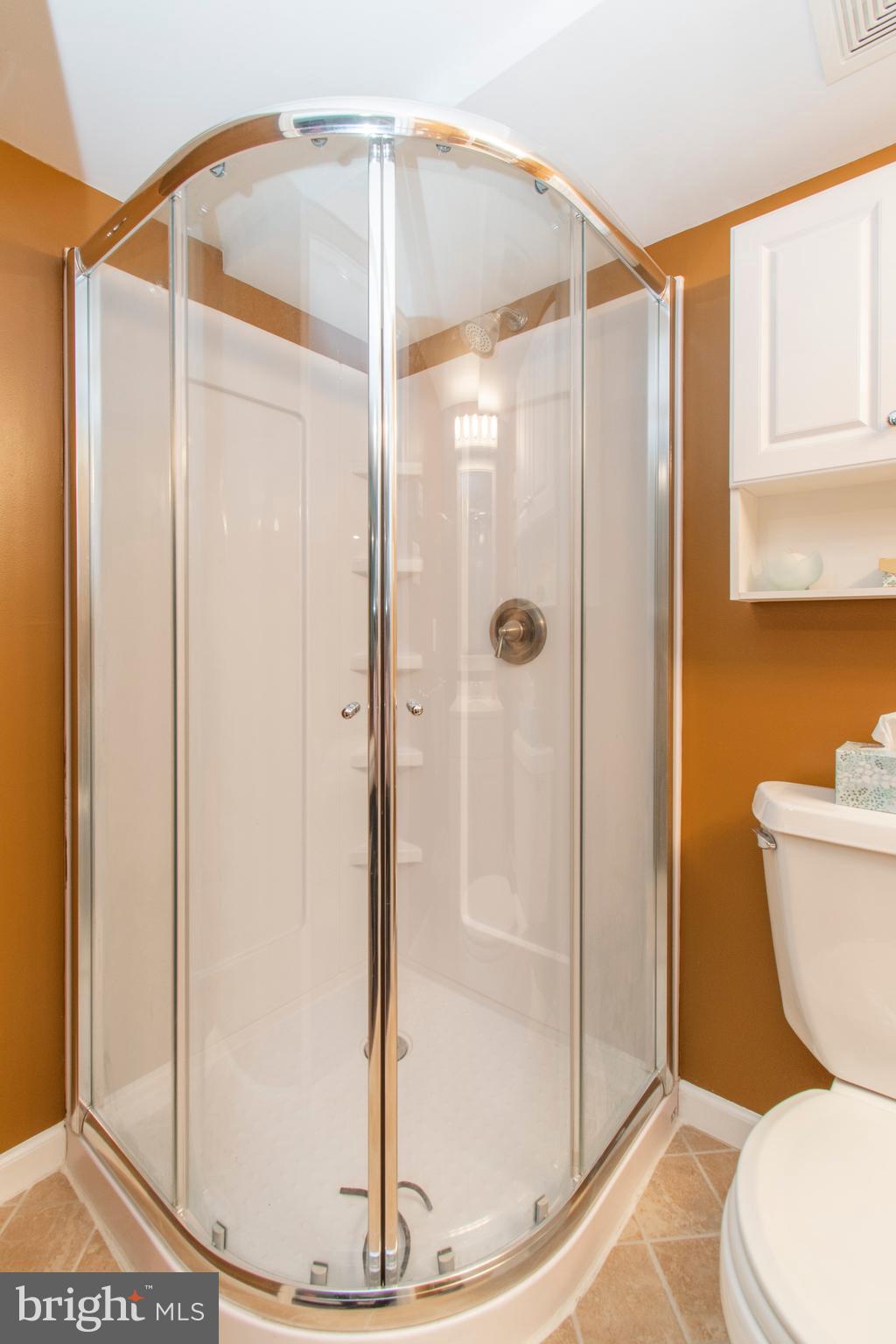 928 Kingsman Road Marcus Hook, PA 19061 - Photo 27 of 30 Lower level full bath