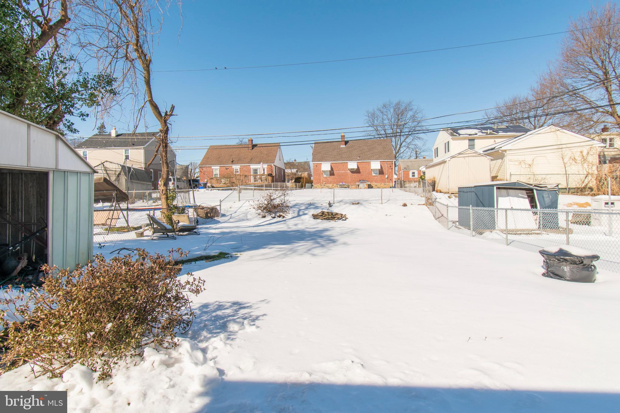 928 Kingsman Road Marcus Hook, PA 19061 - Photo 28 of 30 Huge back yard