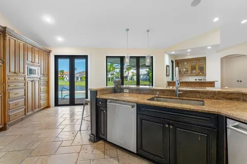 $3,295,000 | 5734 Paddington Way, Boca Raton, FL 33496