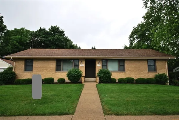 $2,000 | 11722 Mill Street, Huntley, IL 60142