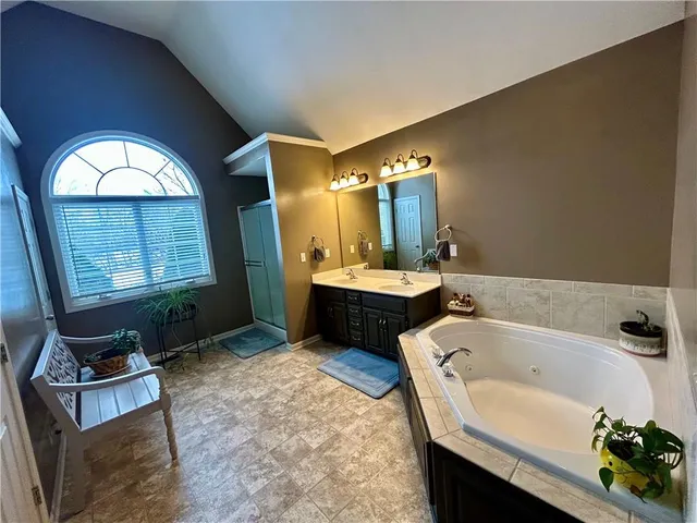 $390,000 | 1710 Rockwater Lane, Kearney, MO 64060