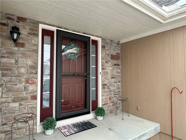 $390,000 | 1710 Rockwater Lane, Kearney, MO 64060