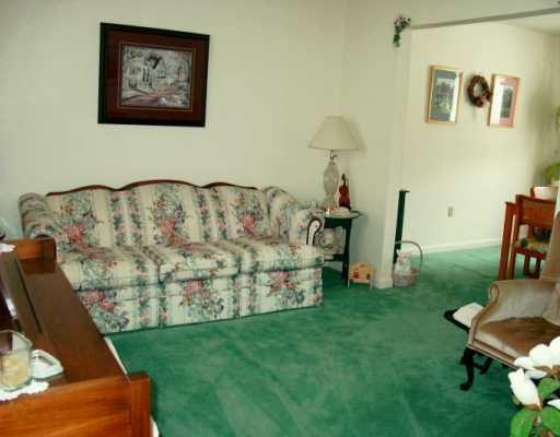 3023 Meyeridge Road Pittsburgh, PA 15209 - Photo 5 of 7