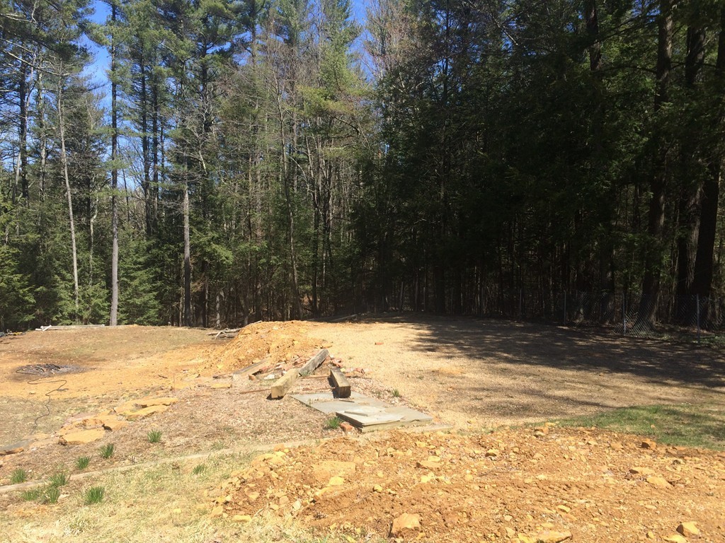 3 Glendale Road Sturbridge, MA 01518 - Photo 24 of 25 Gallery Image 24
