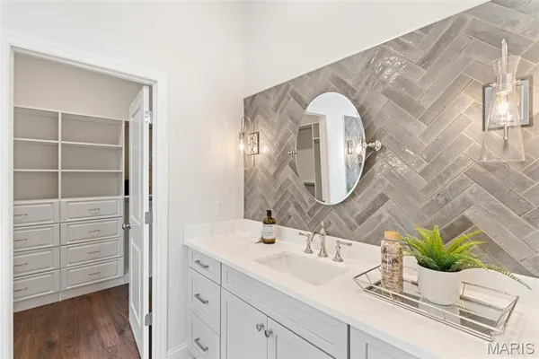 $439,000 | 1 Sherwood @ Stone Canyon, Foristell, MO 63348