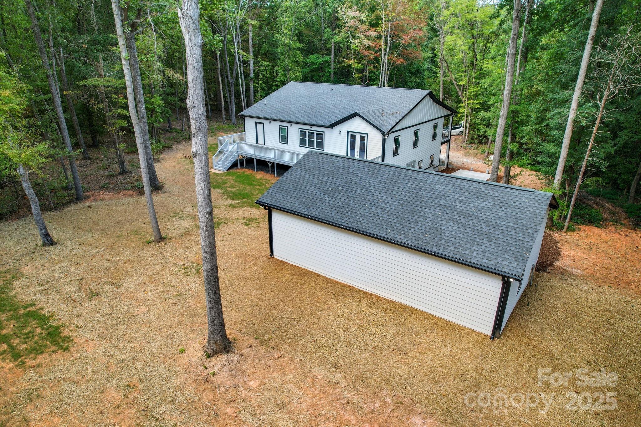 4460 R R L Lane Midland, NC 28107 - Photo 5 of 48