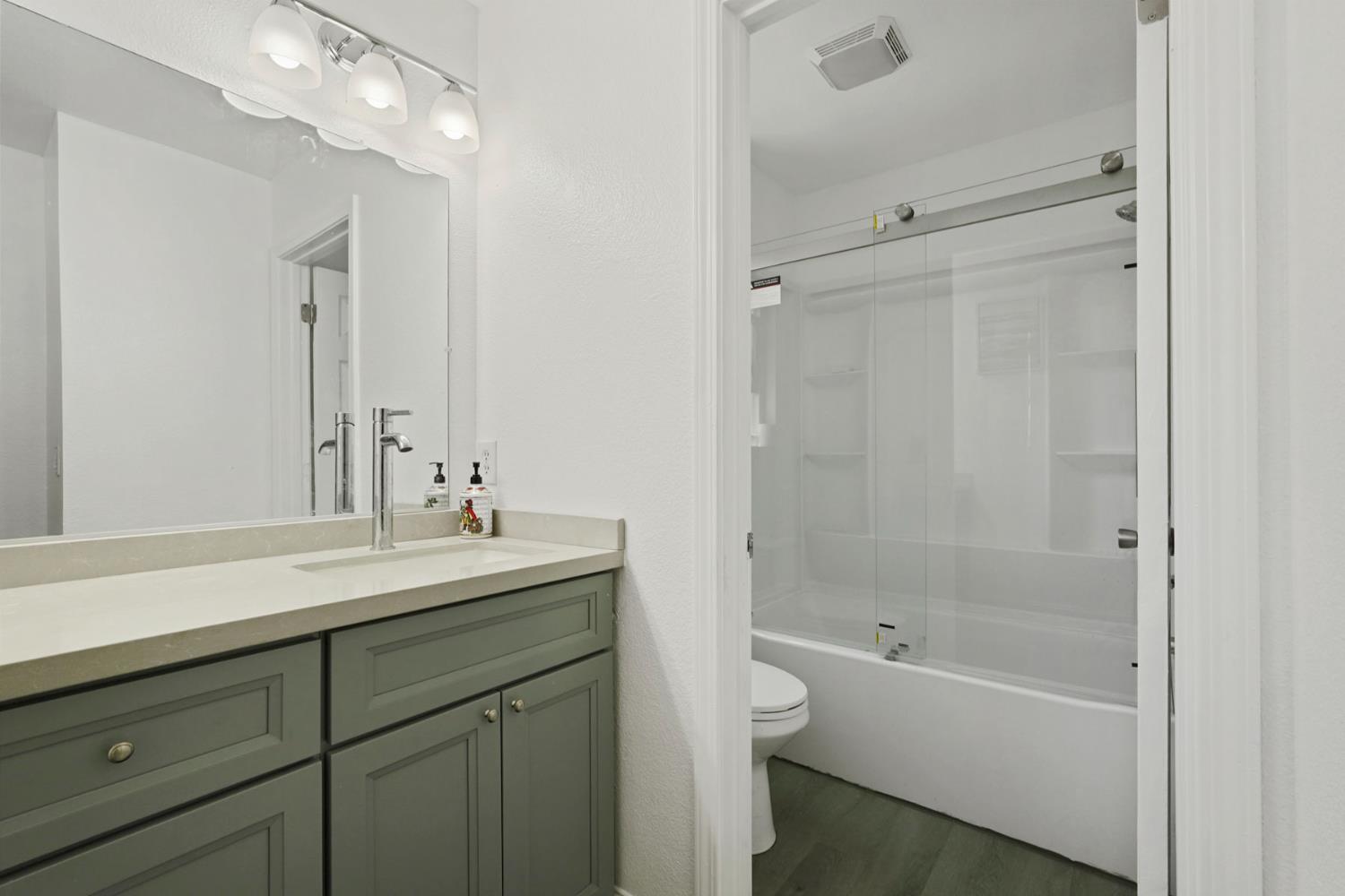 5447 Benttree Way Antioch, CA 94531 - Photo 38 of 55