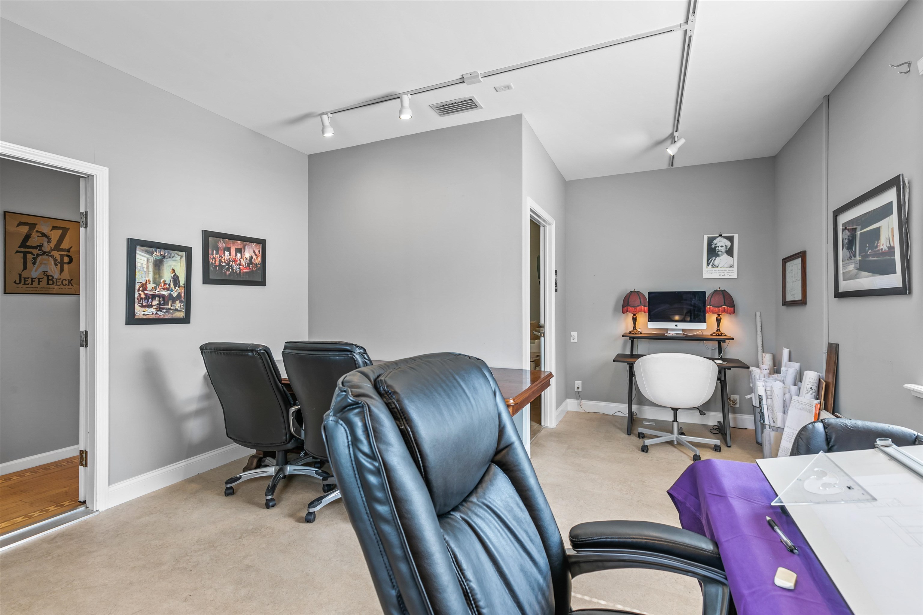 28 Spring Street St. Augustine, FL 32084 - Photo 8 of 36 a workspace with furniture