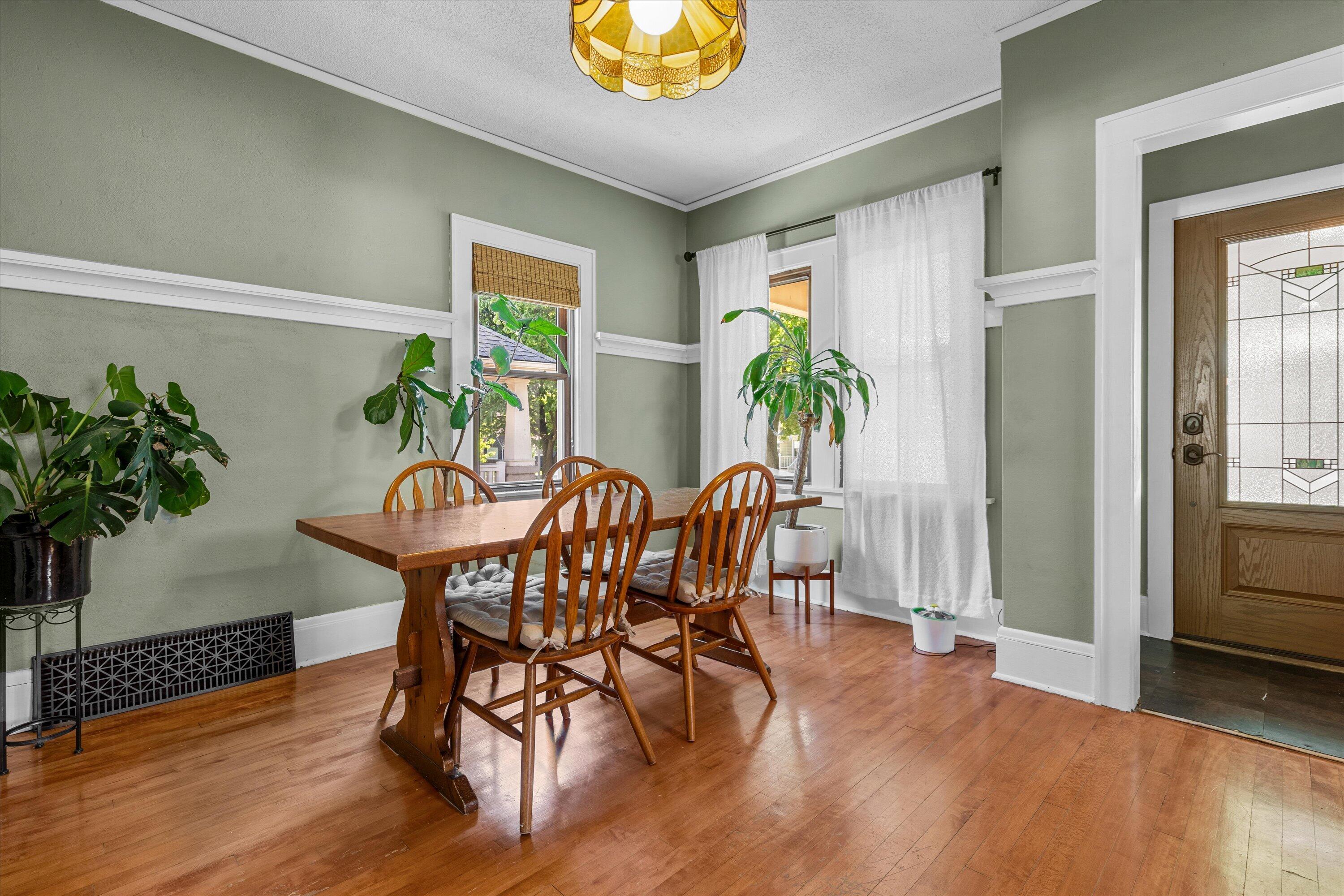 3018 North 74th Street Milwaukee, WI 53210 - Photo 14 of 52 dining room