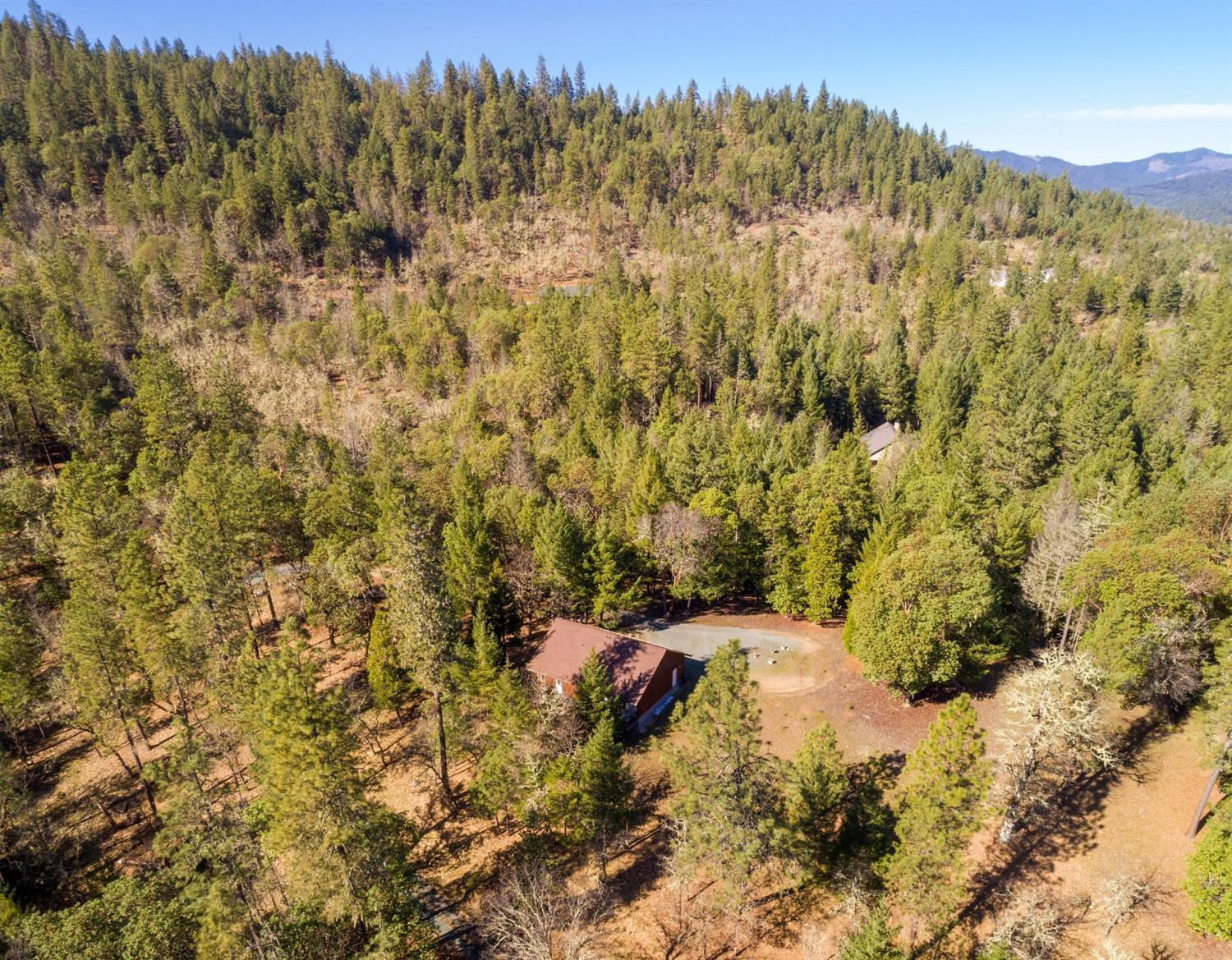 364 Riessen Road Grants Pass, OR 97526 - Photo 10 of 16 Additional Photo