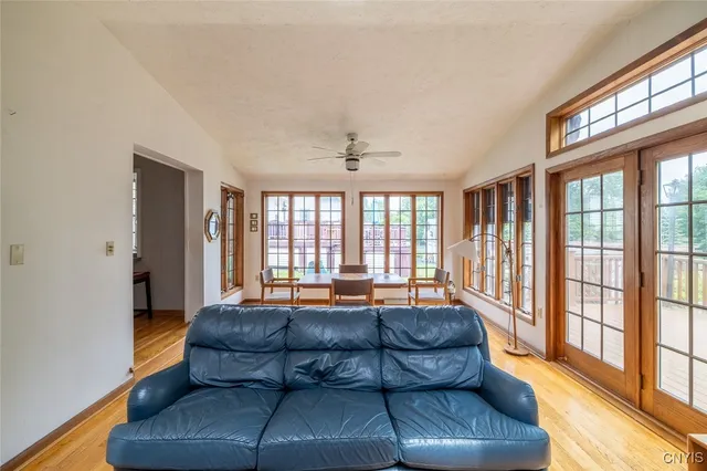 $264,900 | 21 Hillside Avenue, New Hartford, NY 13413