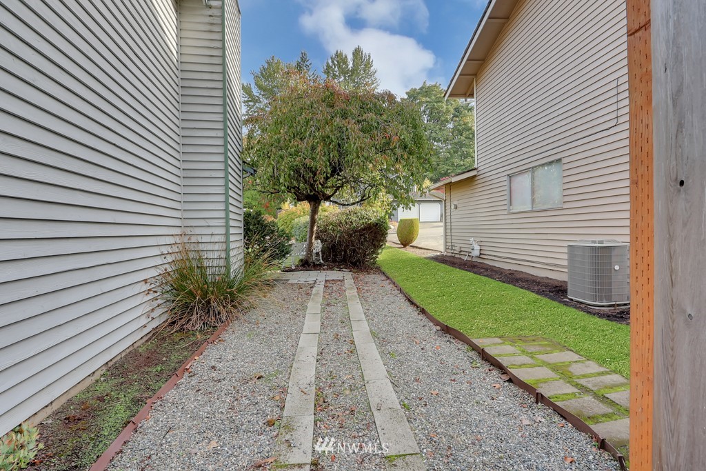 2513 Mill Avenue South Renton, WA 98055 - Photo 22 of 24 Gallery Image 22