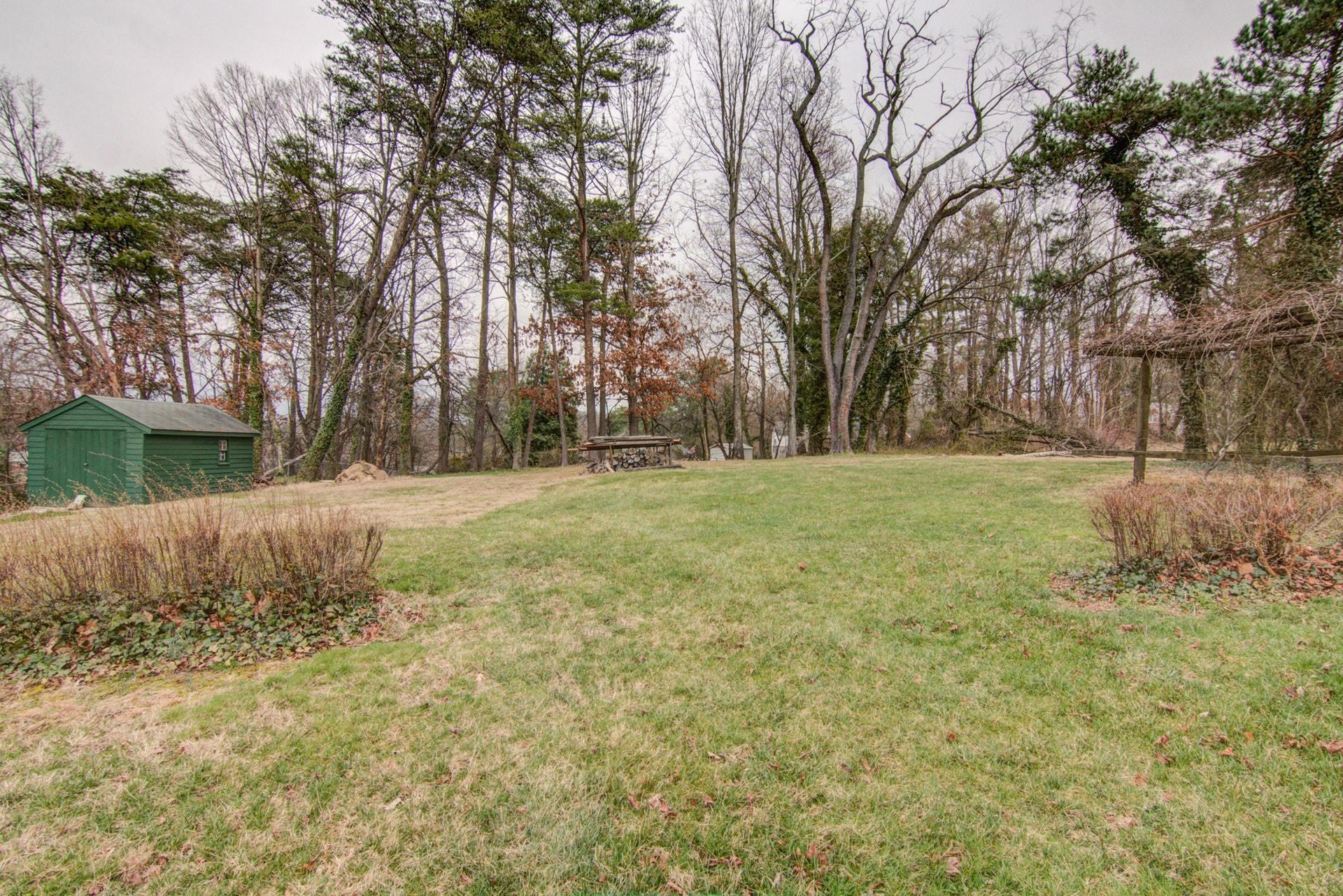 3206 Oakdale Road Southwest Roanoke, VA 24018 - Photo 29 of 34 025-263573-IMG_4883_4_5_6_7_6077956