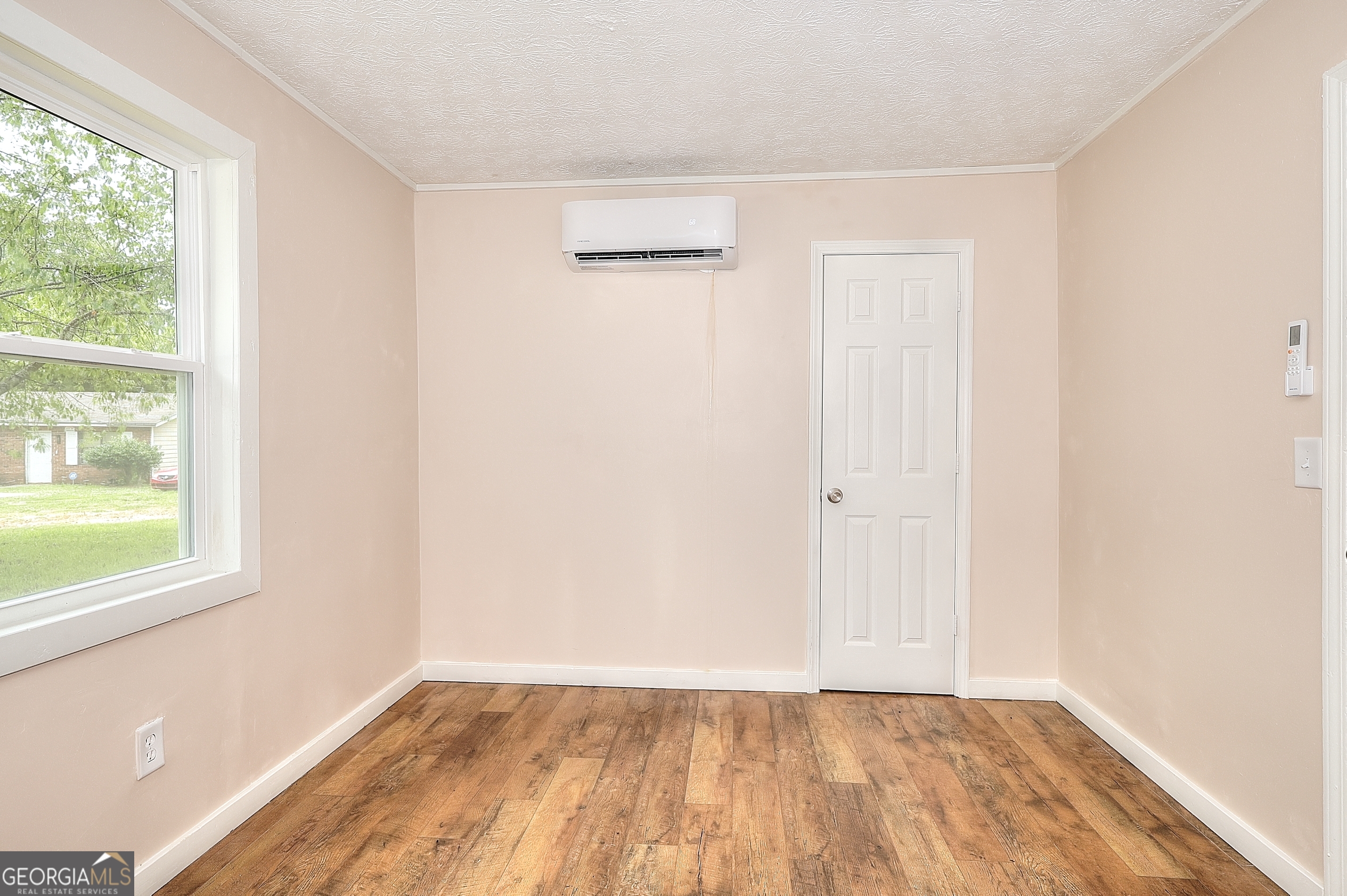21 Duke Circle Winder, GA 30680 - Photo 16 of 18 bedroom 1 view
