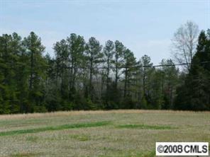 5128 Tabernacle Road Lancaster, SC 29720 - Photo 4 of 8 a view of grassy field
