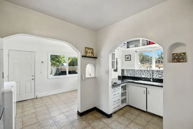 $330,000 | 4037 42nd Street, Sacramento, CA 95820